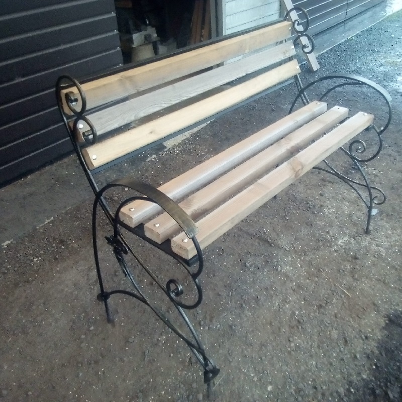 Скамейка садовая 2,4